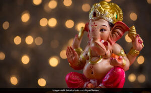 23qiq5u8_ganesh-chaturthi_625x300_21_August_20 (1)