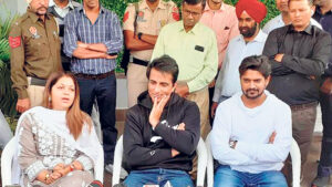 2021_11$largeimg_347372456