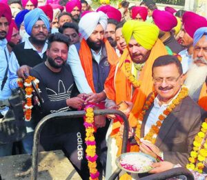 2021_11$largeimg_515993936