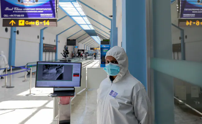 51ef1f5g_omicron-generic-reuters-650_625x300_27_November_21