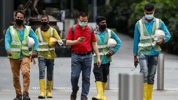 oman_workers_1609147632272_1609147636592_1637066725305