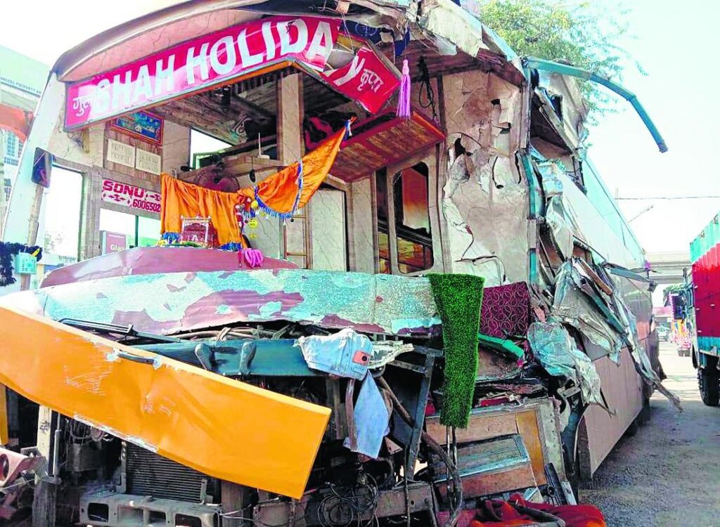 2021_12$largeimg_1185206684