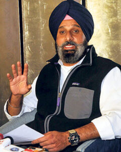 Bikram Majithia S A D  leader  addressing media person in Amrits