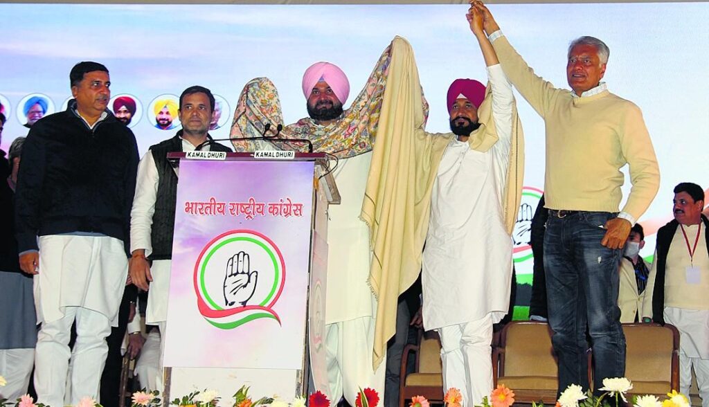 2022_2$largeimg_1808378778