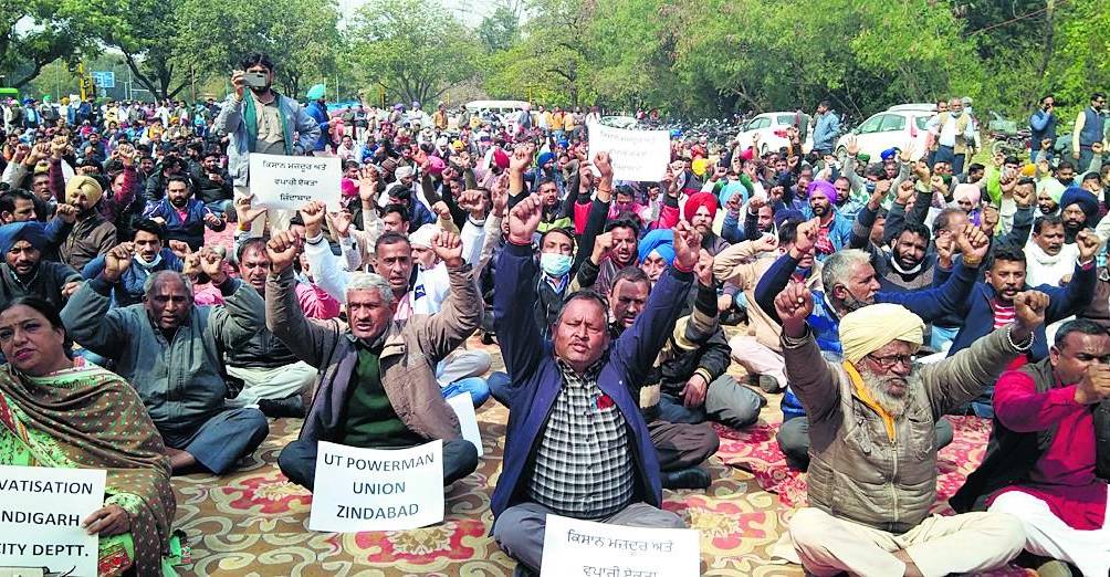 2022_2$largeimg_724288195 (1)