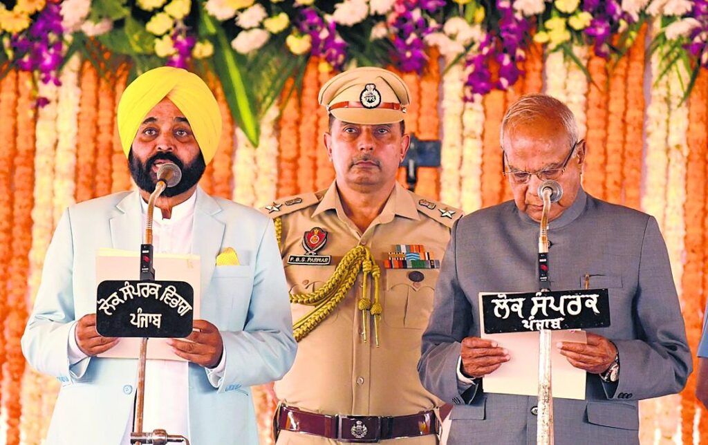 2022_3$largeimg_458342857