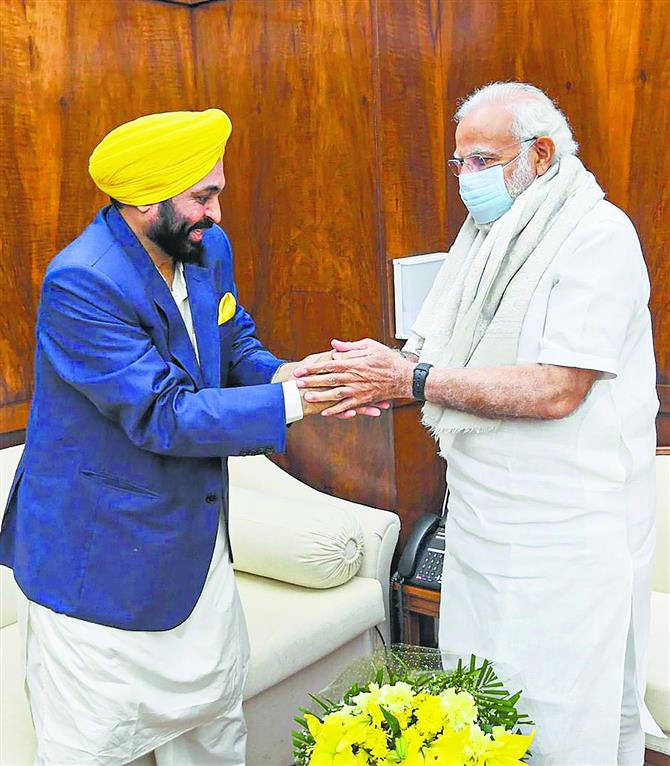 2022_3$largeimg_745842586