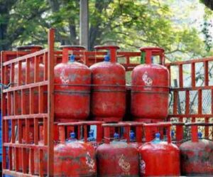 07_05_2022-cylinder_lpg_22691423_9300344