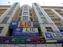 lic-ipo-grey-market-premium-tumbles-by-90-after-issue-closes