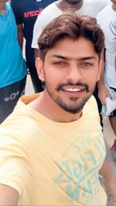 2022_6$largeimg_481461494