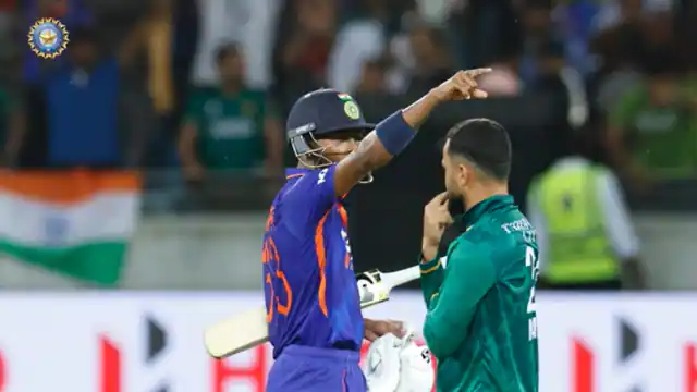 hardik_pandya_1661749073