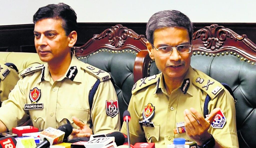 2022_9$largeimg_1894152517