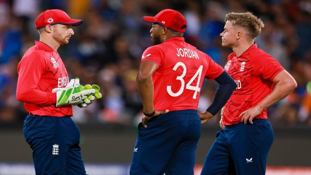 10_11_2022-englandap12_23194499_16250805