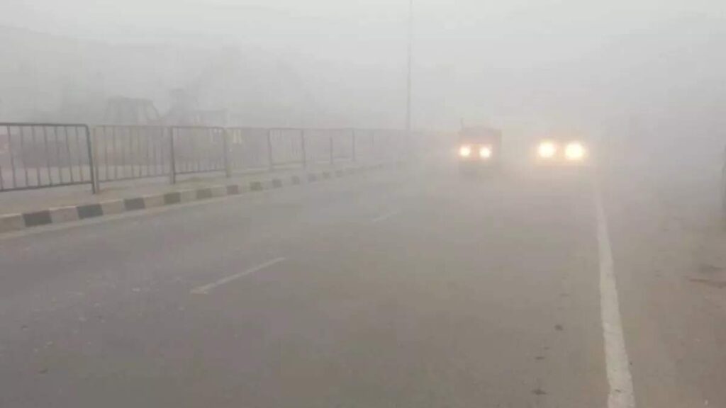 09_01_2023-fog_delhi_23288641