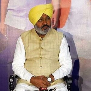 2023_1$largeimg_1954007428