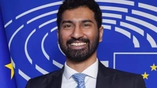 ak_anthony_son_1674620124309_1674620129969_1674620129969