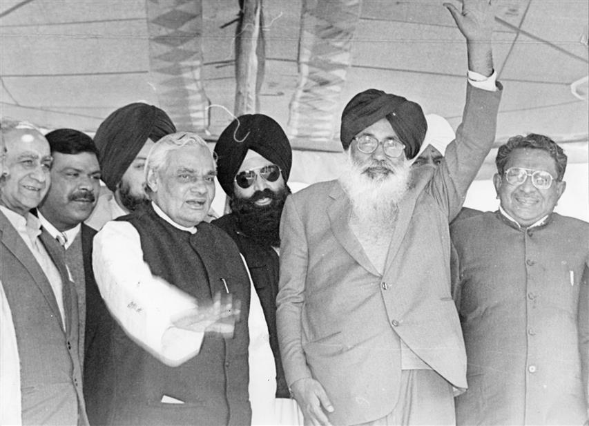 2023_4$largeimg_1086272349