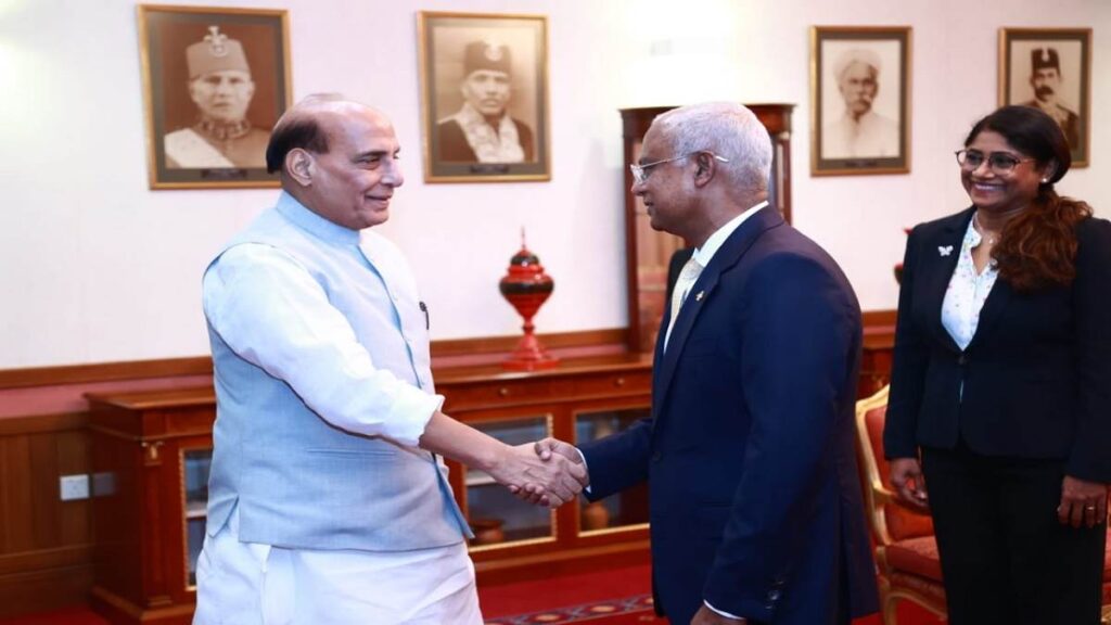02_05_2023-rajnath_singh_in_maldives_23400819