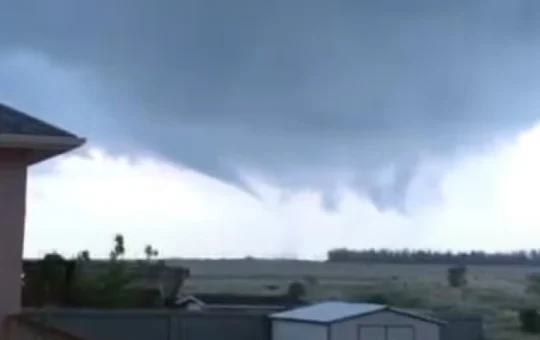 Environment and Climate Change Canada has confirmed that a tornado formed south of Regina Saturday night