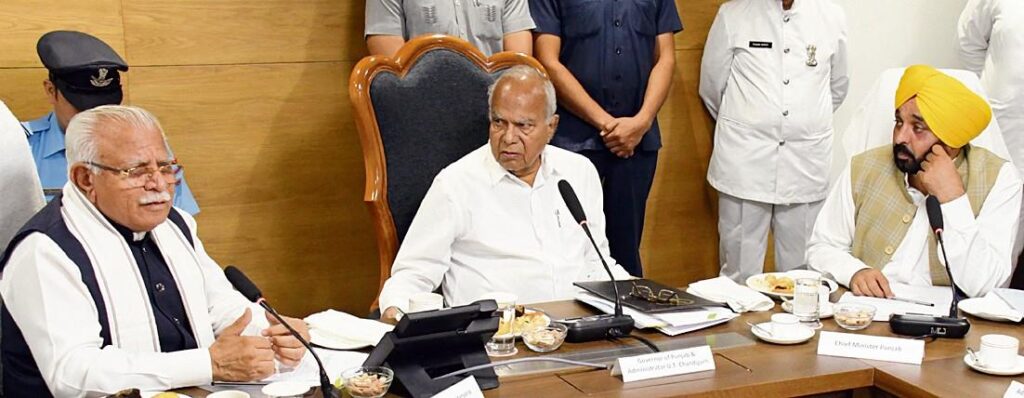 ML Khattar,banwari lal purohit,CM Punjab