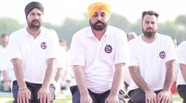 mann-cm-di-yog-shala