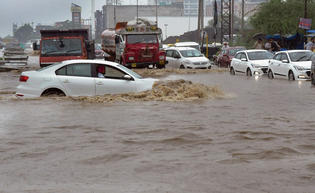 10907684CD-_WATER-LOGGING-ON-CHD_AMBALA-HIGHWAY-09072023-RAVI-3-1-1024x630