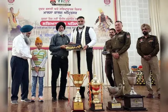 ਖਾਲਸਾ ਕਾਲਜ