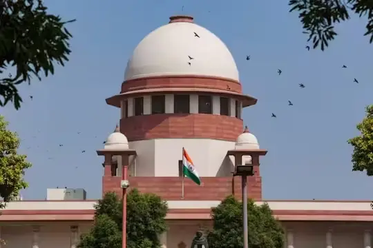 ਦੋ ਸਿੱਖ ਵਕੀਲਾਂ