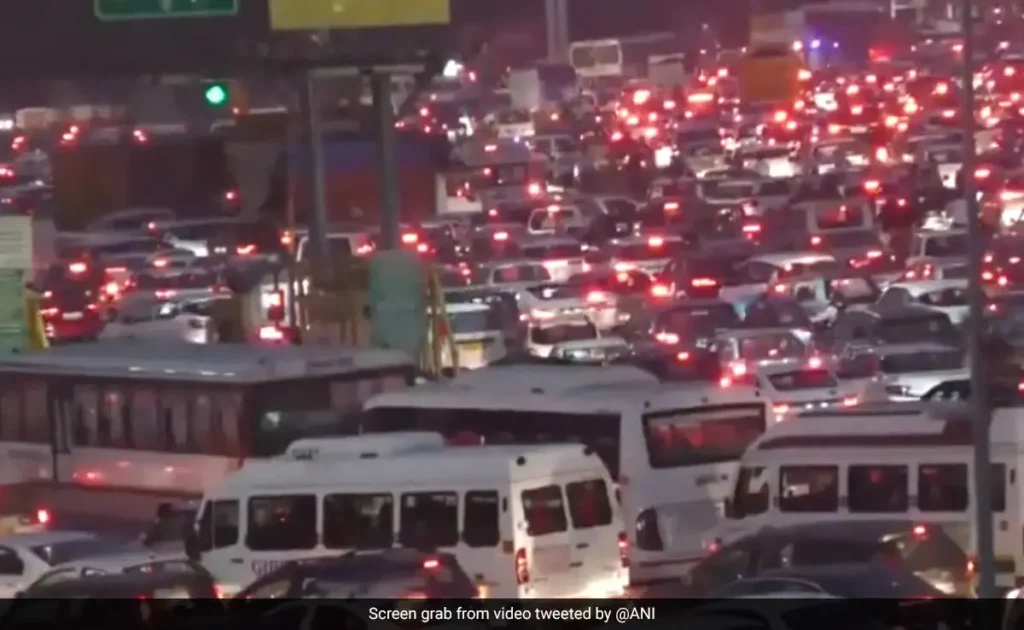 Delhi_traffic-jam