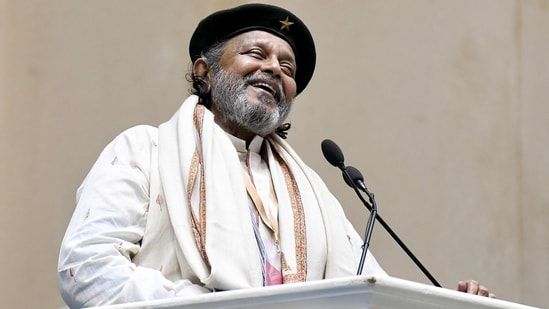 Mithun_Chakraborty_1728441995131_1728441995504